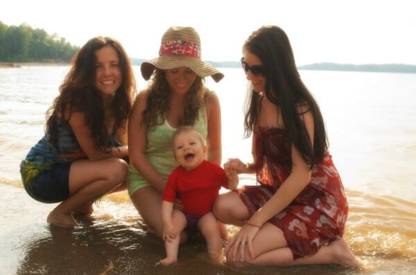 Melissa, Kathy, Carmen and Chiara in Lake Lanier 2